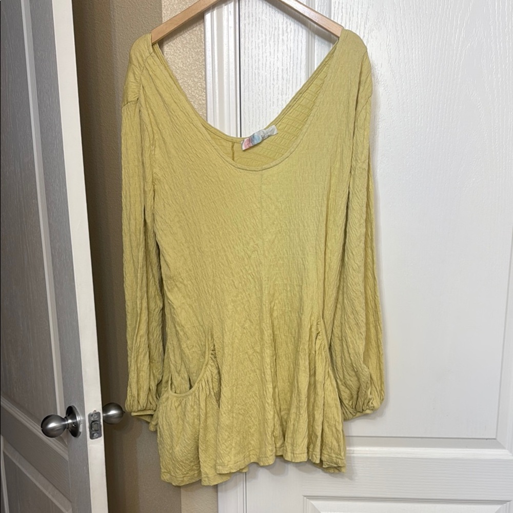 Free People Light Olive Green Long Sleeve Tunic with Pockets